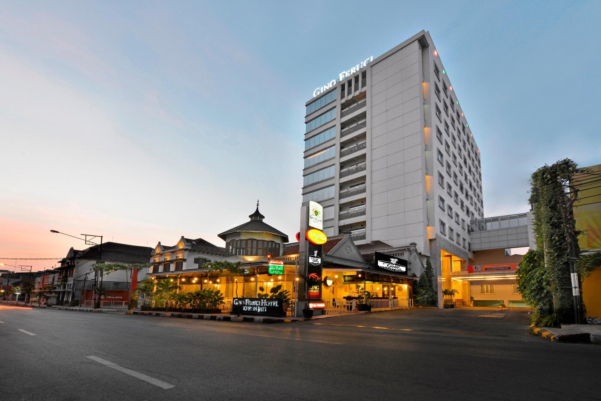 Gino Feruci Kebon Jati By Kagum Hotels Bandung Exterior photo